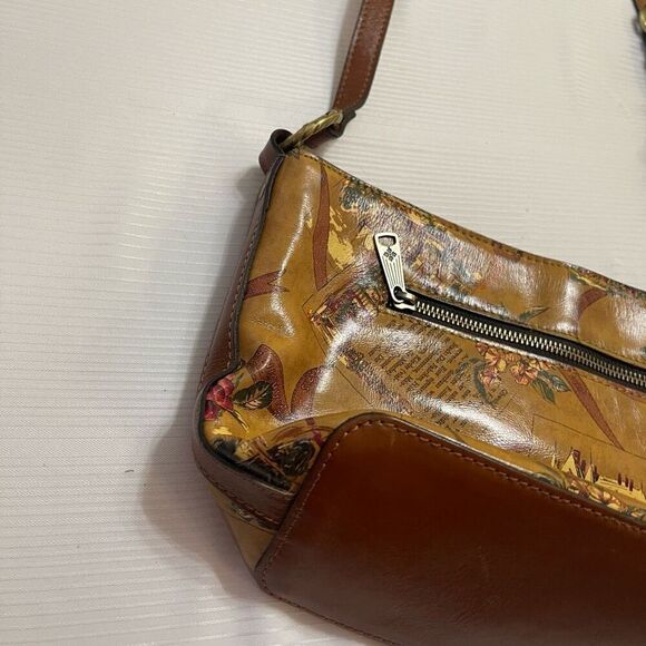 PATRICIA NASH Kirby My European Trip East-West Crossbody Bag - Picture 9 of 13